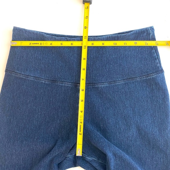 Lyssé High Rise Toothpick Blue Knit Denim Jeans Medium - Picture 6 of 6